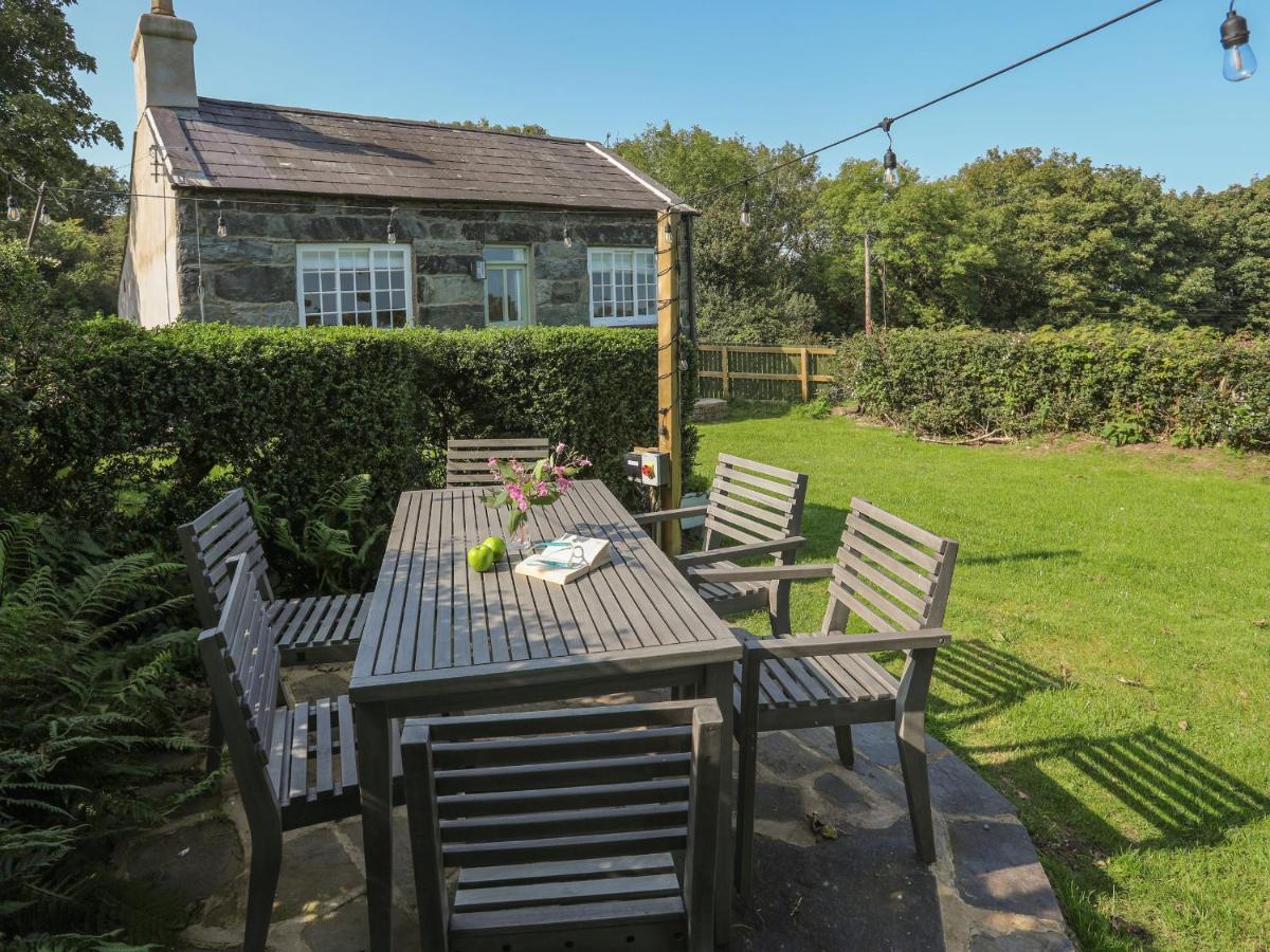 Bodfeurig Farm Cottage Bangor  Exterior photo